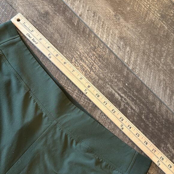 Athleta Women's Green Brooklyn Heights High Rise Jogger Aspen Olive Size 16 - Picture 7 of 10